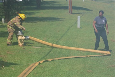 Charging hydrant