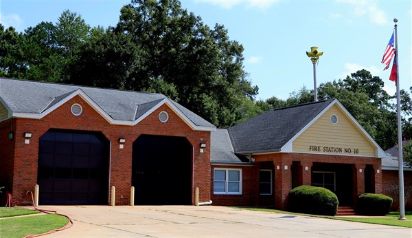Fire Station 10 located on Gillionville Rd