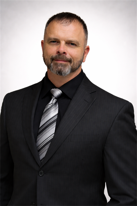 Michael Simmons head shot